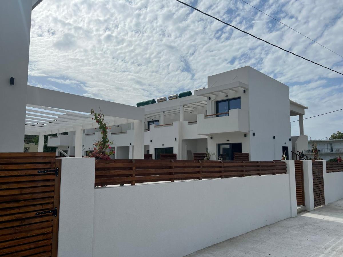 Κimiro Hotel Tsilivi Plános Екстериор снимка