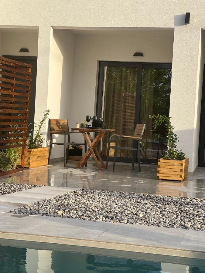 Κimiro Hotel Tsilivi Plános Екстериор снимка