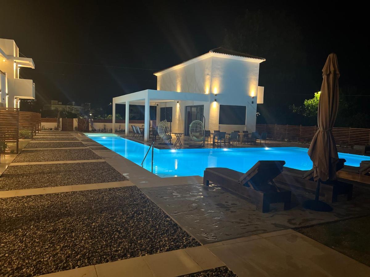Κimiro Hotel Tsilivi Plános Екстериор снимка